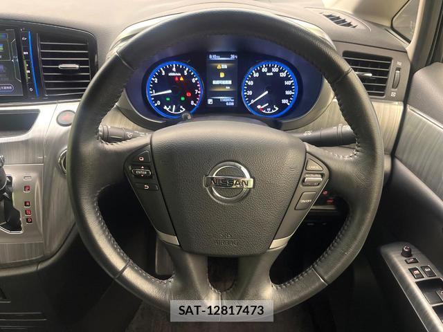 Nissan ELGRAND 2018-03 8363562-11