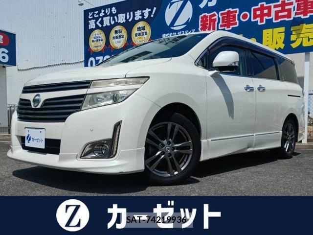 Nissan ELGRAND 2012-01 8363660-0