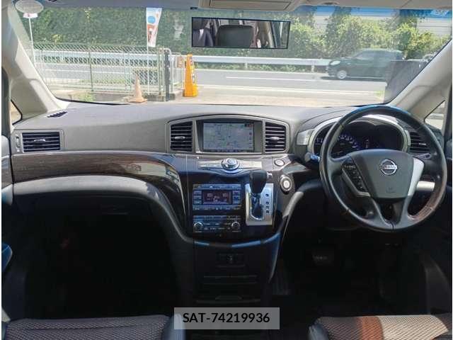 Nissan ELGRAND 2012-01 8363660-1
