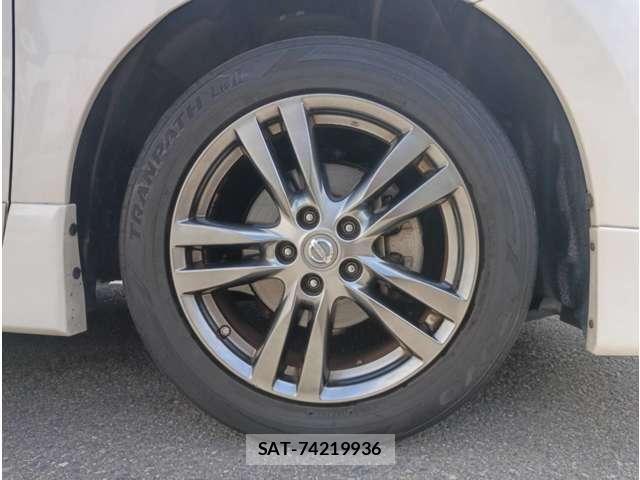 Nissan ELGRAND 2012-01 8363660-14