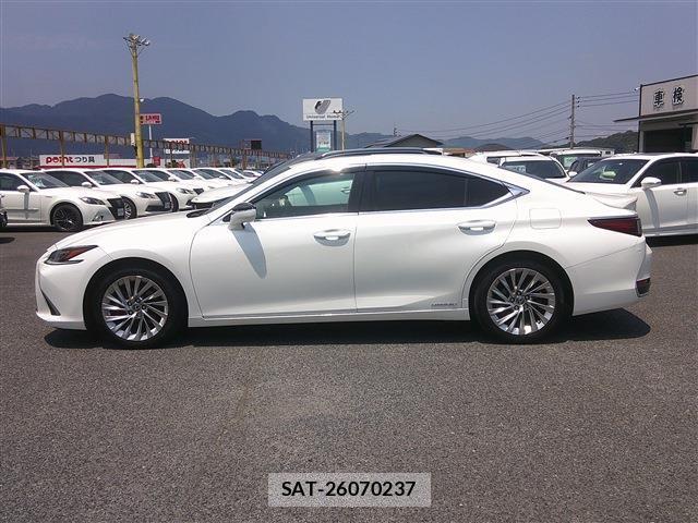 Lexus ES 2019-07 8361446-8