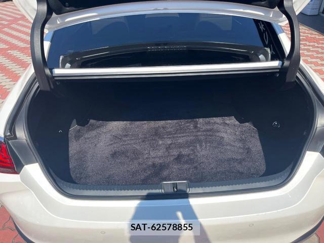 Lexus ES 2020-01 8361564-9