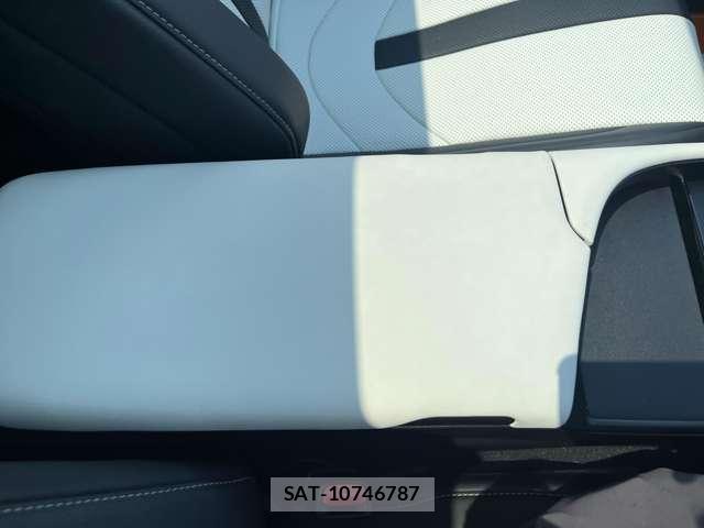 Lexus ES 2023-08 8362323-13