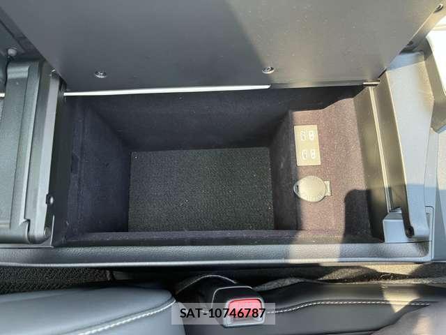 Lexus ES 2023-08 8362323-14