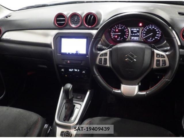 Suzuki ESCUDO 2018-06 8361205-2
