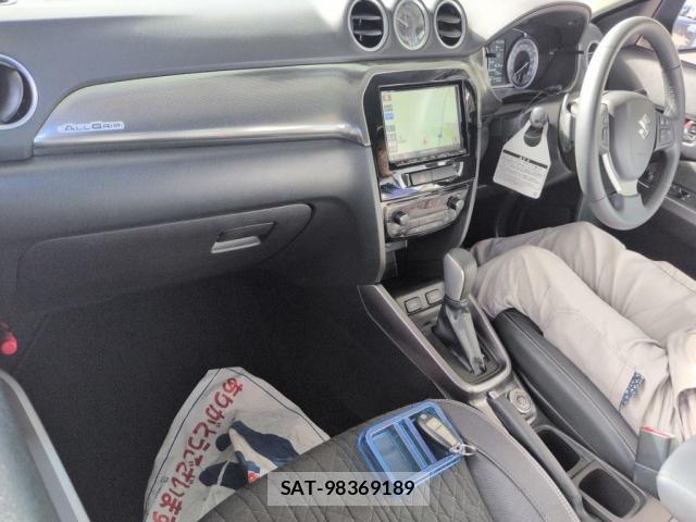 Suzuki ESCUDO 2019-06 8362714-2