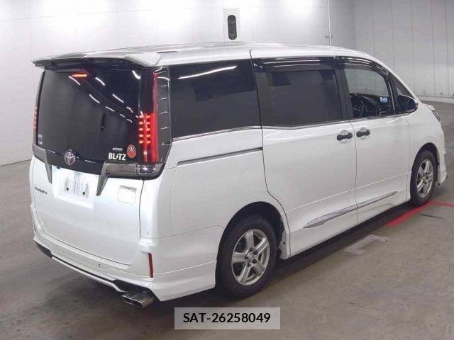 Toyota ESQUIRE 2019-09 8361222-4