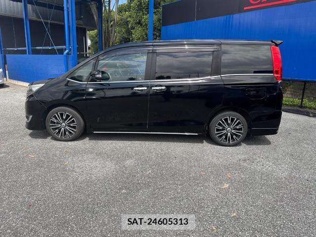 Toyota ESQUIRE 2018-04 8362488-10