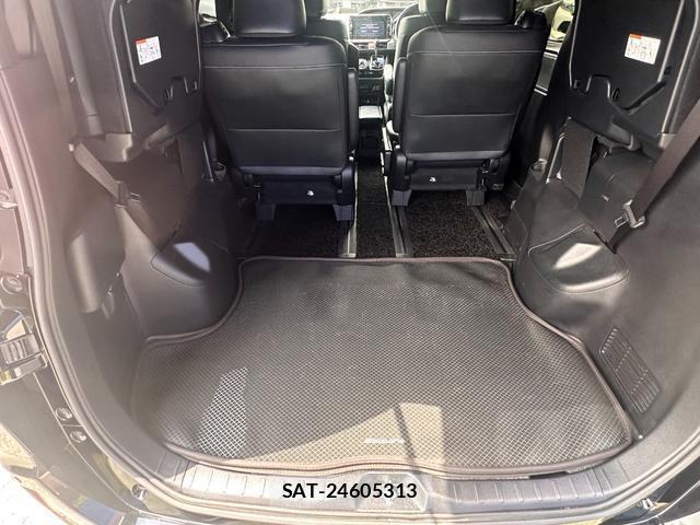 Toyota ESQUIRE 2018-04 8362488-8