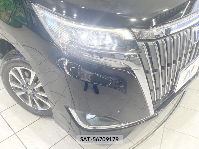 Toyota ESQUIRE 2018-08 8362861-12