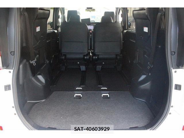Toyota ESQUIRE 2016-07 8363531-11