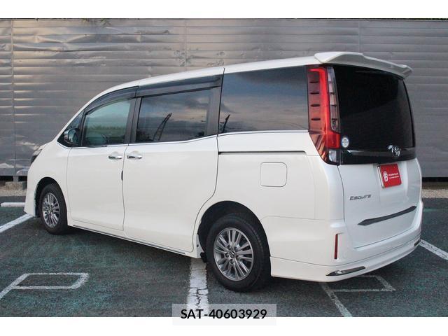 Toyota ESQUIRE 2016-07 8363531-3