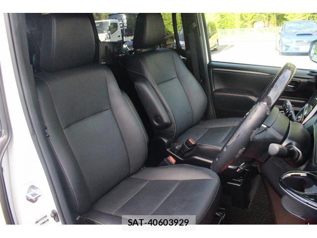 Toyota ESQUIRE 2016-07 8363531-7