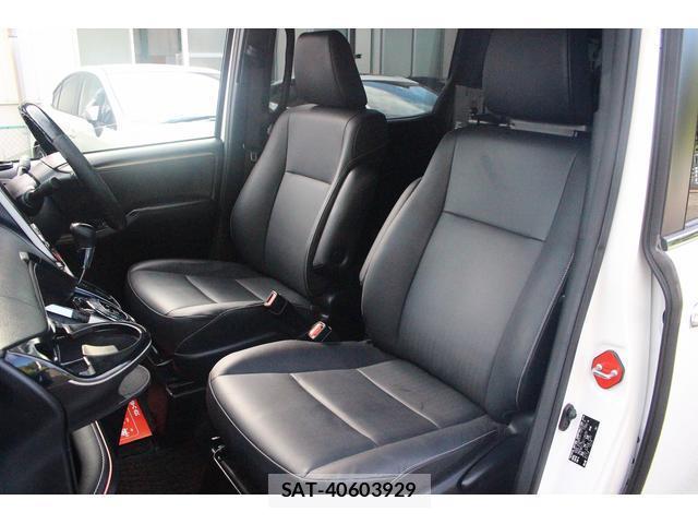 Toyota ESQUIRE 2016-07 8363531-8
