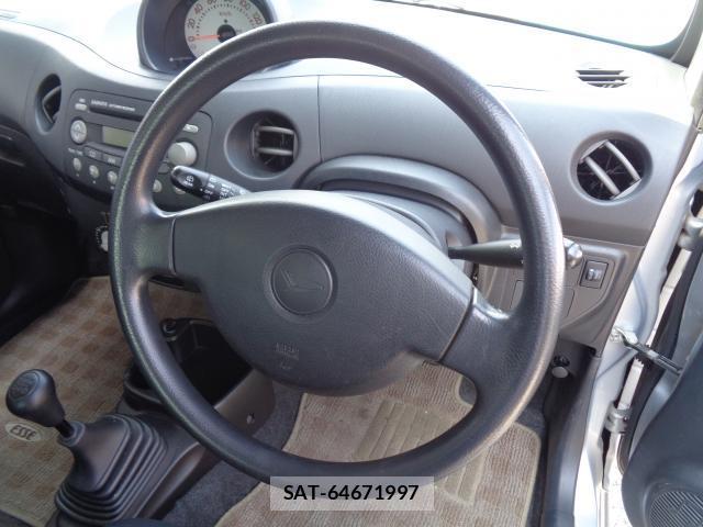 Daihatsu ESSE 2010-07 8363119-17