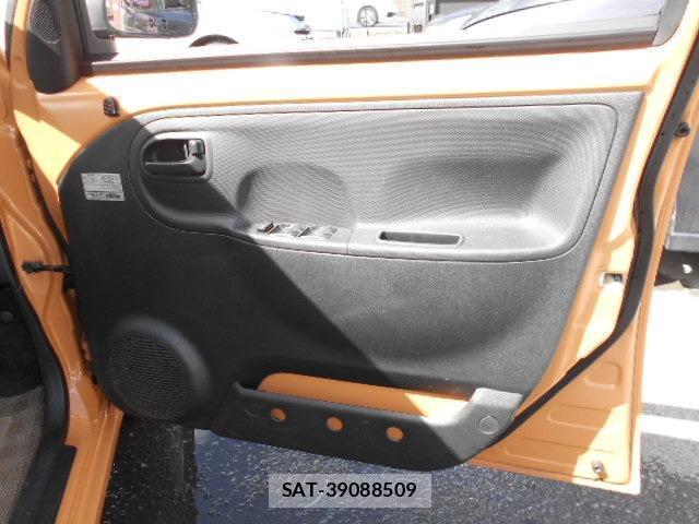 Daihatsu ESSE 2009-02 8363819-7