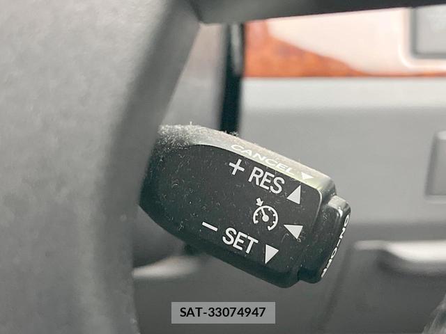Toyota ESTIMA 2012-01 8361782-6