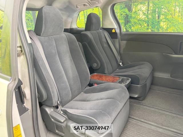 Toyota ESTIMA 2012-01 8361782-8
