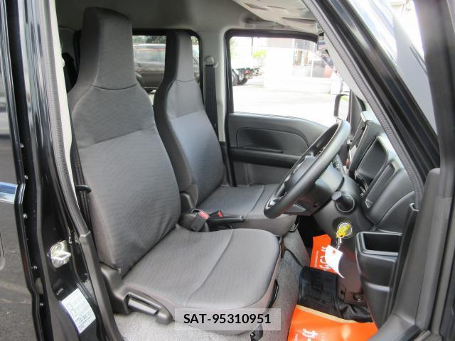 Suzuki EVERY 2026-07 8360537-12