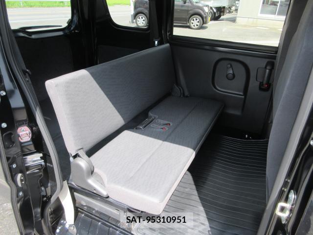 Suzuki EVERY 2026-07 8360537-14