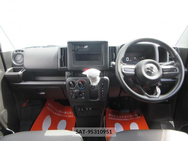 Suzuki EVERY 2026-07 8360537-17