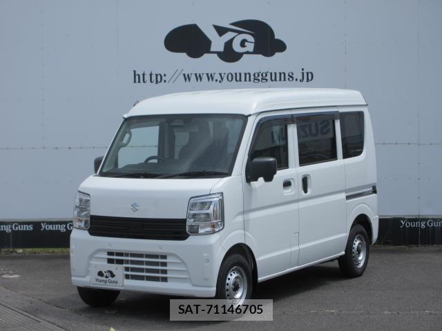 Suzuki EVERY 2026-07 8360539-10