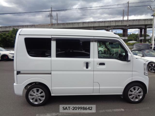 Suzuki EVERY 2021-02 8360895-6