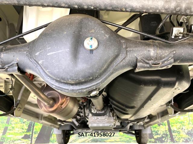 Suzuki EVERY 2023-01 8362059-18