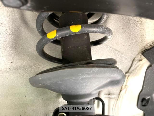 Suzuki EVERY 2023-01 8362059-19