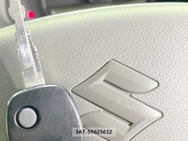 Suzuki EVERY 2020-08 8362858-5