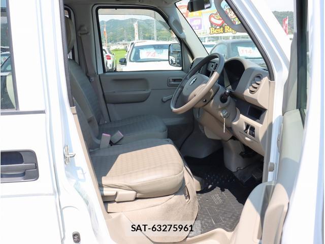 Suzuki EVERY 2014-12 8362889-18