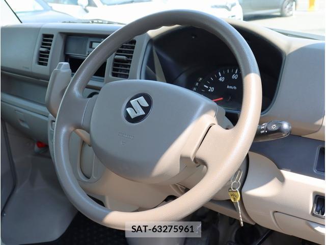 Suzuki EVERY 2014-12 8362889-19