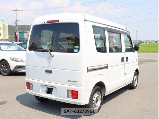 Suzuki EVERY 2014-12 8362889-9