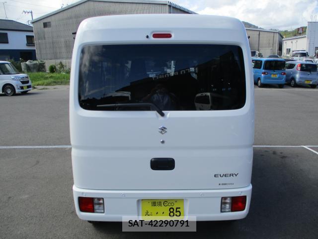 Suzuki EVERY 2026-07 8362916-7