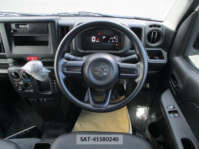 Suzuki EVERY 2026-07 8362918-1