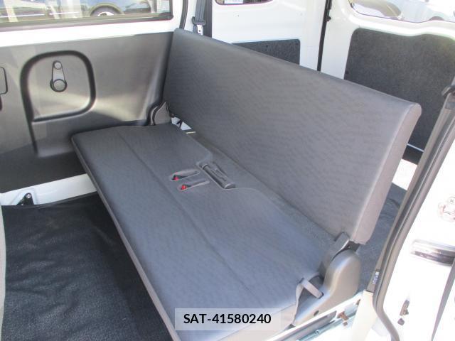 Suzuki EVERY 2026-07 8362918-12
