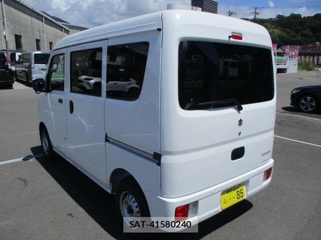 Suzuki EVERY 2026-07 8362918-7