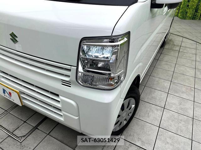 Suzuki EVERY 2025-04 8363242-11