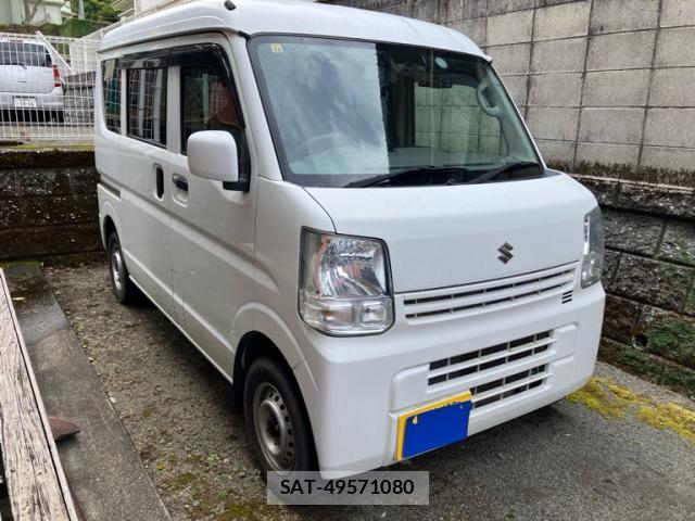 Suzuki EVERY 2019-07 8363320-1