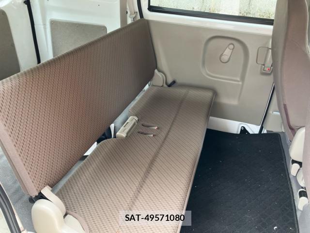 Suzuki EVERY 2019-07 8363320-11