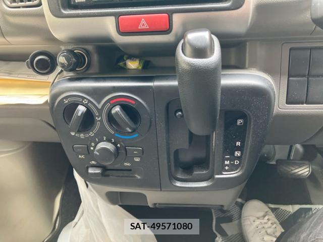 Suzuki EVERY 2019-07 8363320-19