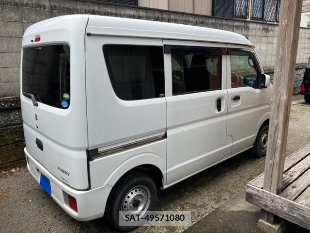 Suzuki EVERY 2019-07 8363320-2