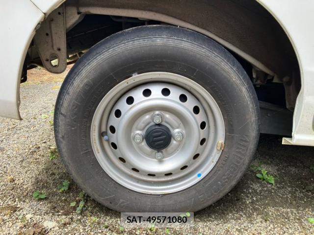 Suzuki EVERY 2019-07 8363320-5
