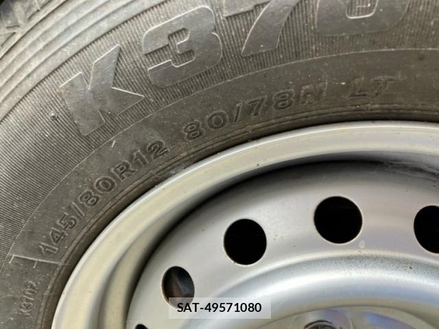 Suzuki EVERY 2019-07 8363320-8