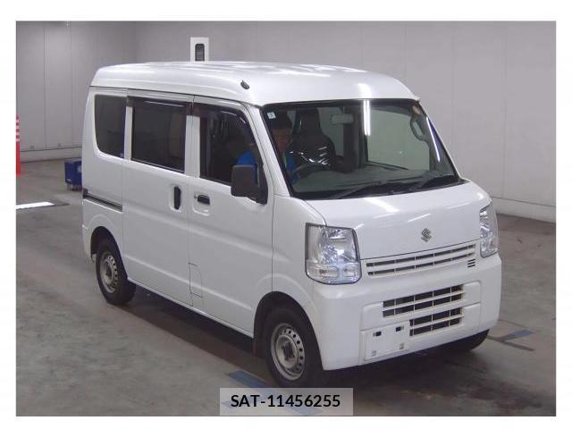 Suzuki EVERY 2015-03 8363326-0