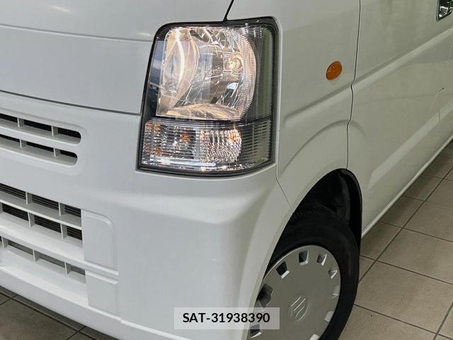 Suzuki EVERY 2014-07 8363583-11