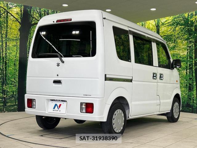 Suzuki EVERY 2014-07 8363583-16