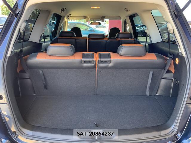 Subaru EXIGA CROSSOVER 2015-11 8361092-16