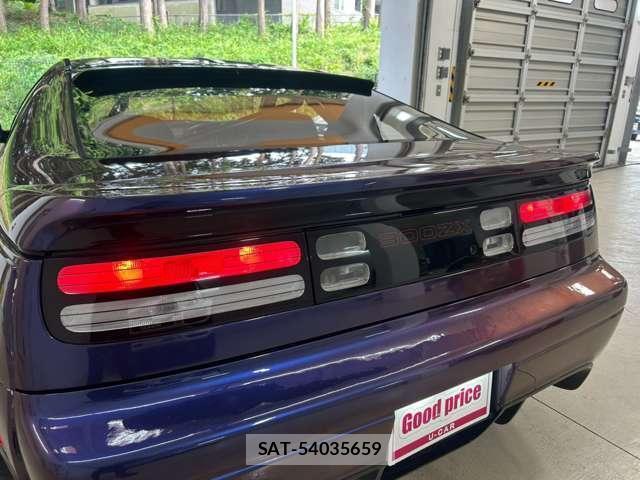 Nissan FAIRLADY Z 1990-08 8363615-7