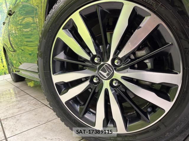Honda FIT HYBRID 2017-09 8360563-12